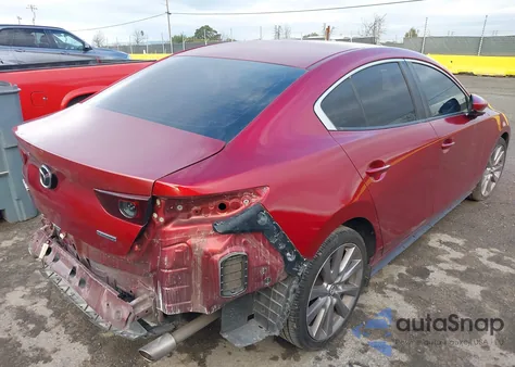 2021 Mazda Mazda3 Select z USA, uszkodzony, nr VIN 3MZBPABL5MM252389